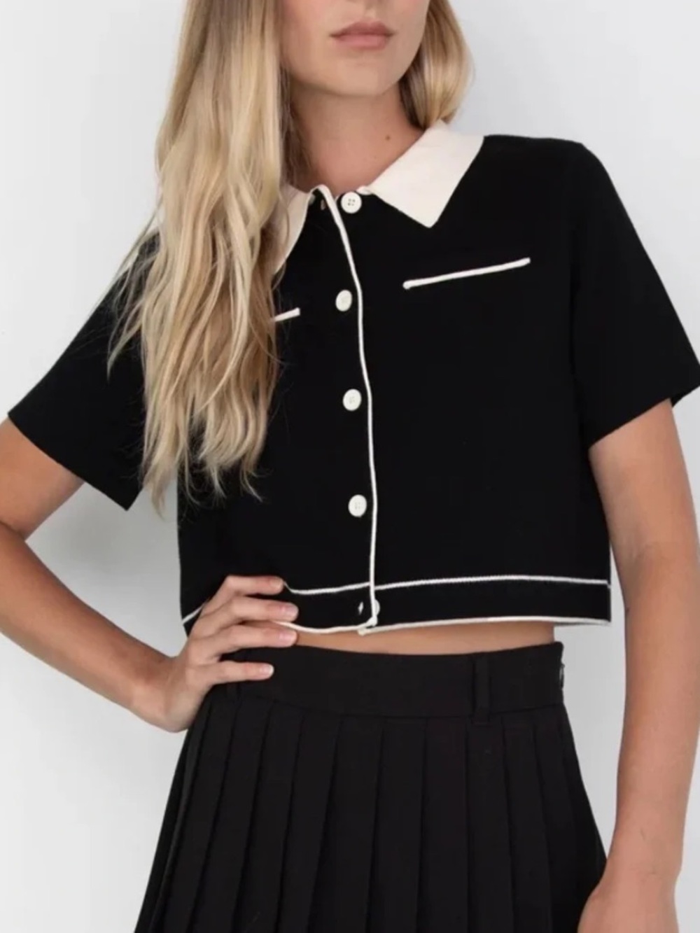 OAK + FORT Black Short-Sleeve Button-Down Top with White Collar Small - Picture 2 of 10